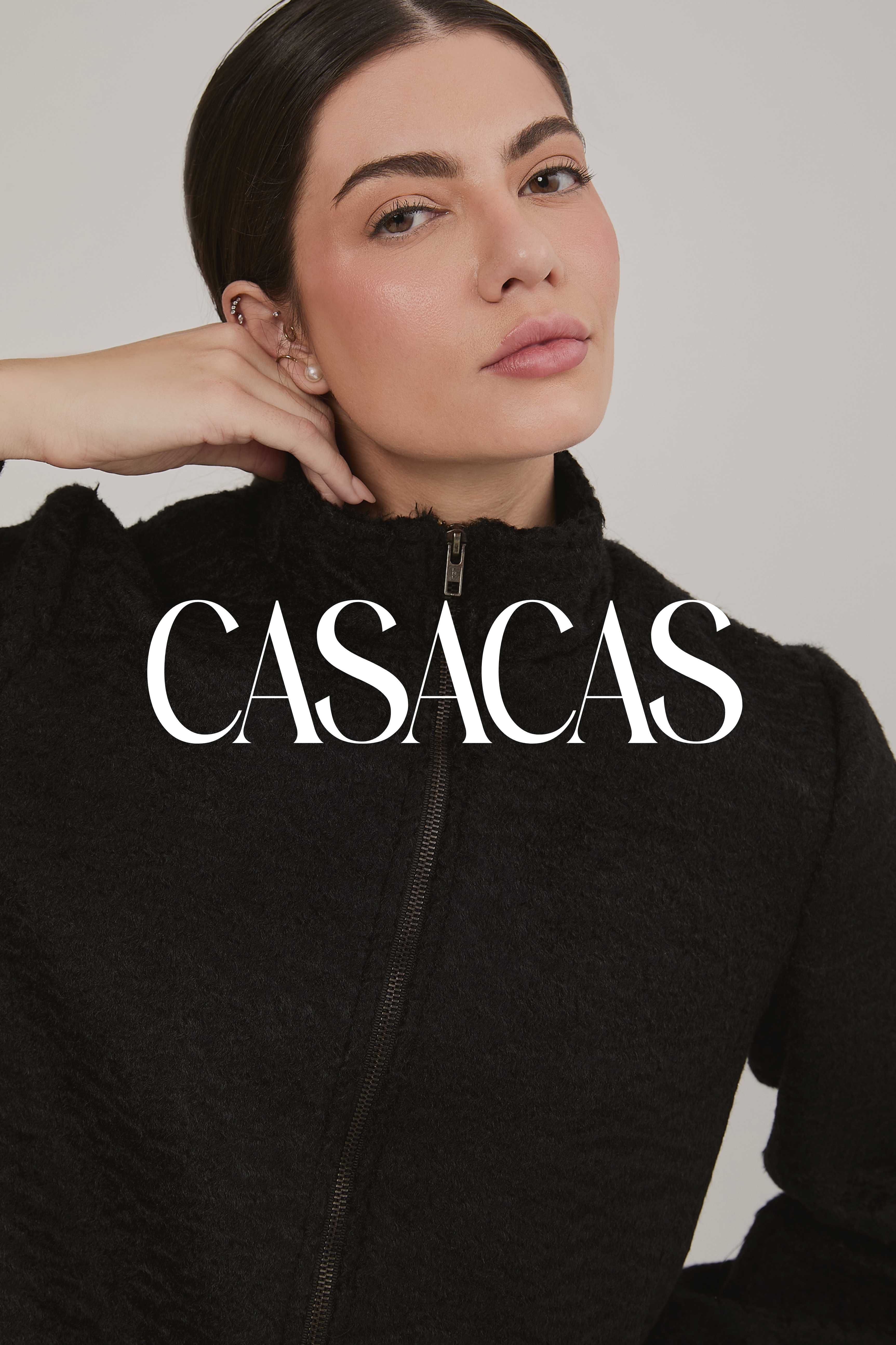 CASACAS, ABRIGOS Y POLERAS