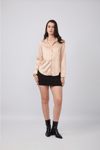 FALDA SHORT CON HEBILLAS Y CIERRE POSTERIOR NEGRO - MERCY