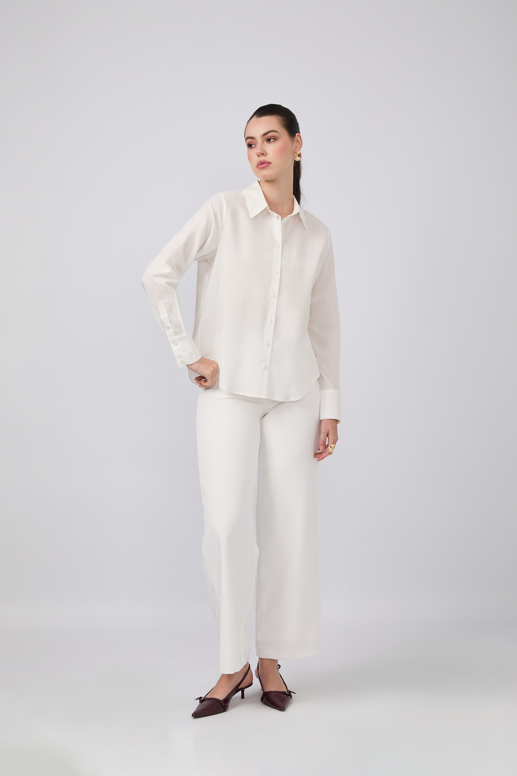 BLUSA CAMISERA CON BOTONES DELANTEROS Y POSTERIORES PERLA - BILBAO