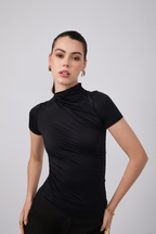 POLO ASIMÉTRICO MANGA CORTA DRAPEADO NEGRO - ASIA