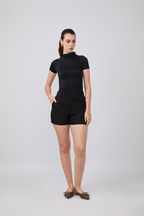 POLO ASIMÉTRICO MANGA CORTA DRAPEADO NEGRO - ASIA