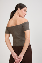 CHALECO OFF SHOULDER ENTALLADO PRINT BEIGE Y NEGRO - NANCY