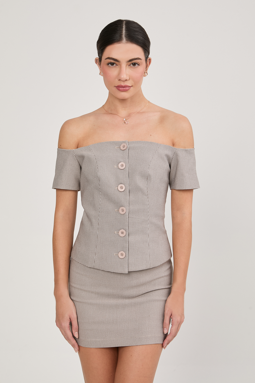 CHALECO OFF SHOULDER ENTALLADO PRINT PERLA Y BEIGE - NANCY