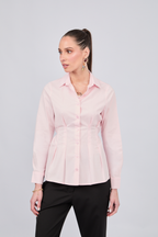 BLUSA CON CUELLO CAMISERO Y PINZAS DELANTERAS ROSA - ALFIL