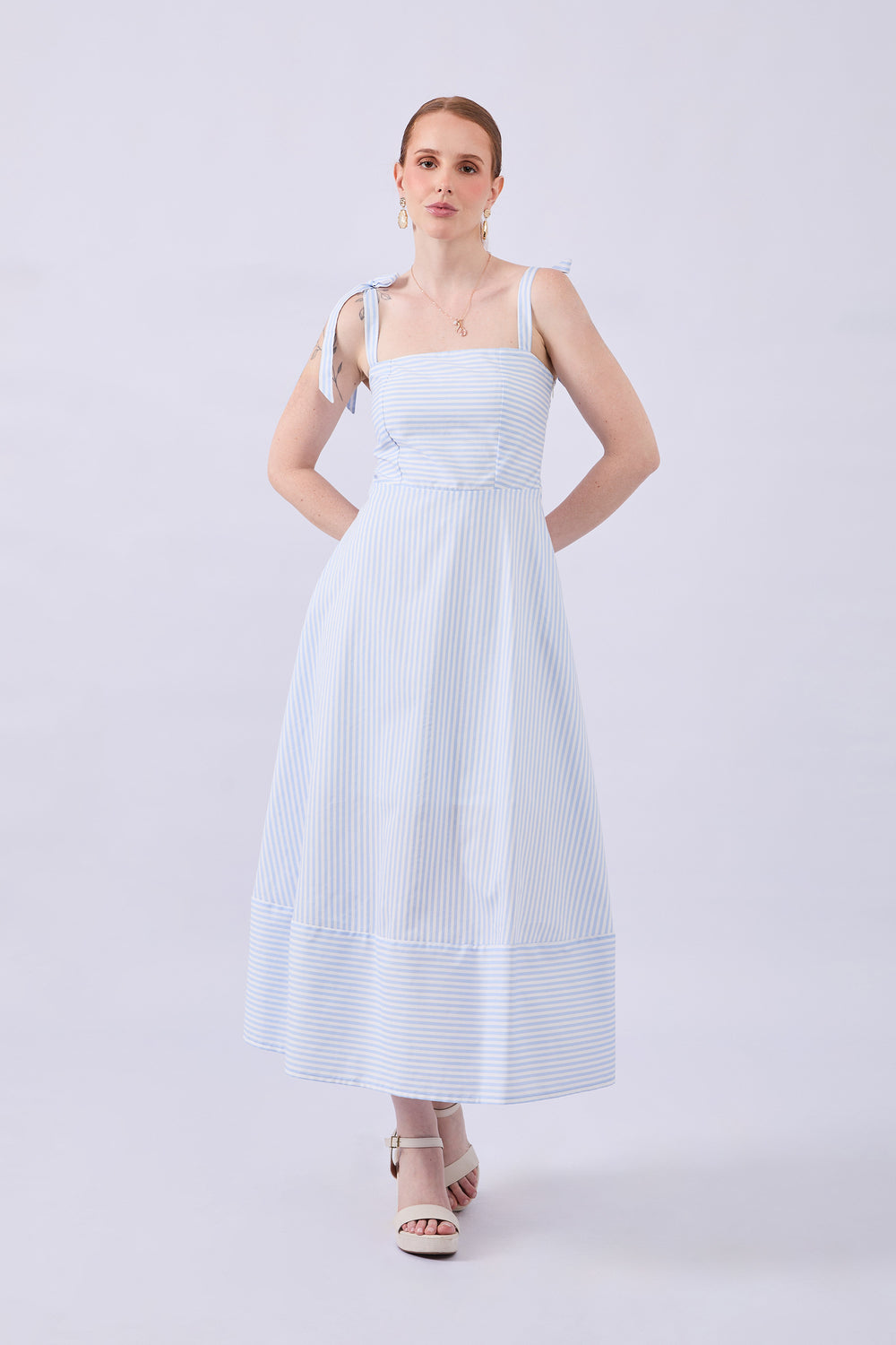 VESTIDO RAYAS CELESTE– CORI