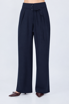 PANTALÓN SASTRERO CON LAZO Y PLIEGUES DELANTEROS MARINO- MELISSA