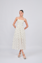 VESTIDO CON CORREA Y TIRAS REMOVIBLES CON BOLSILLOS EN PERLA PUNTOS NEGRO  - CAISSA