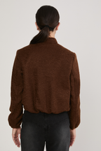 CASACA BOMBER CON CUELLO ALTO MARRÓN - MOON
