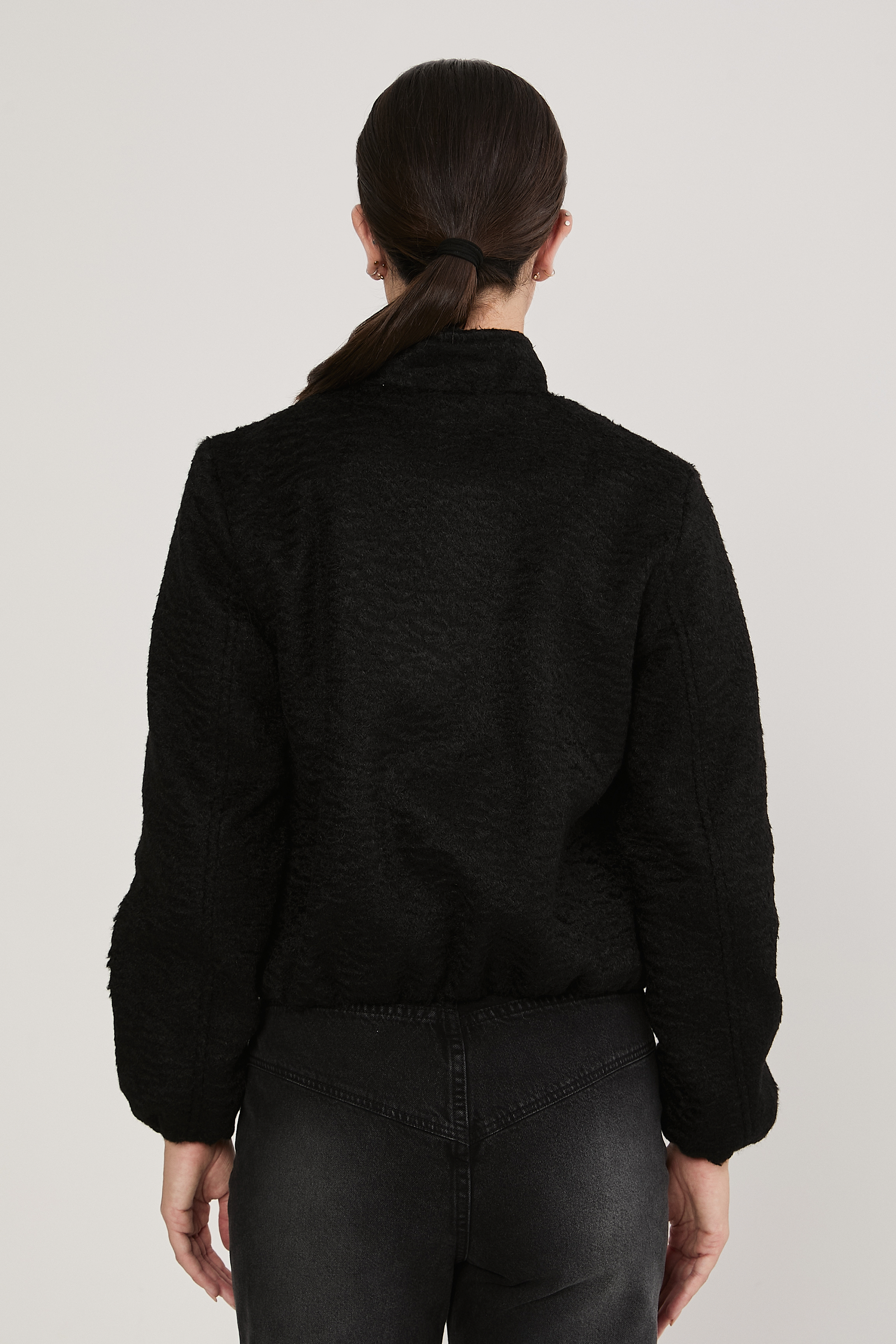 CASACA BOMBER CON CUELLO ALTO NEGRO - MOON