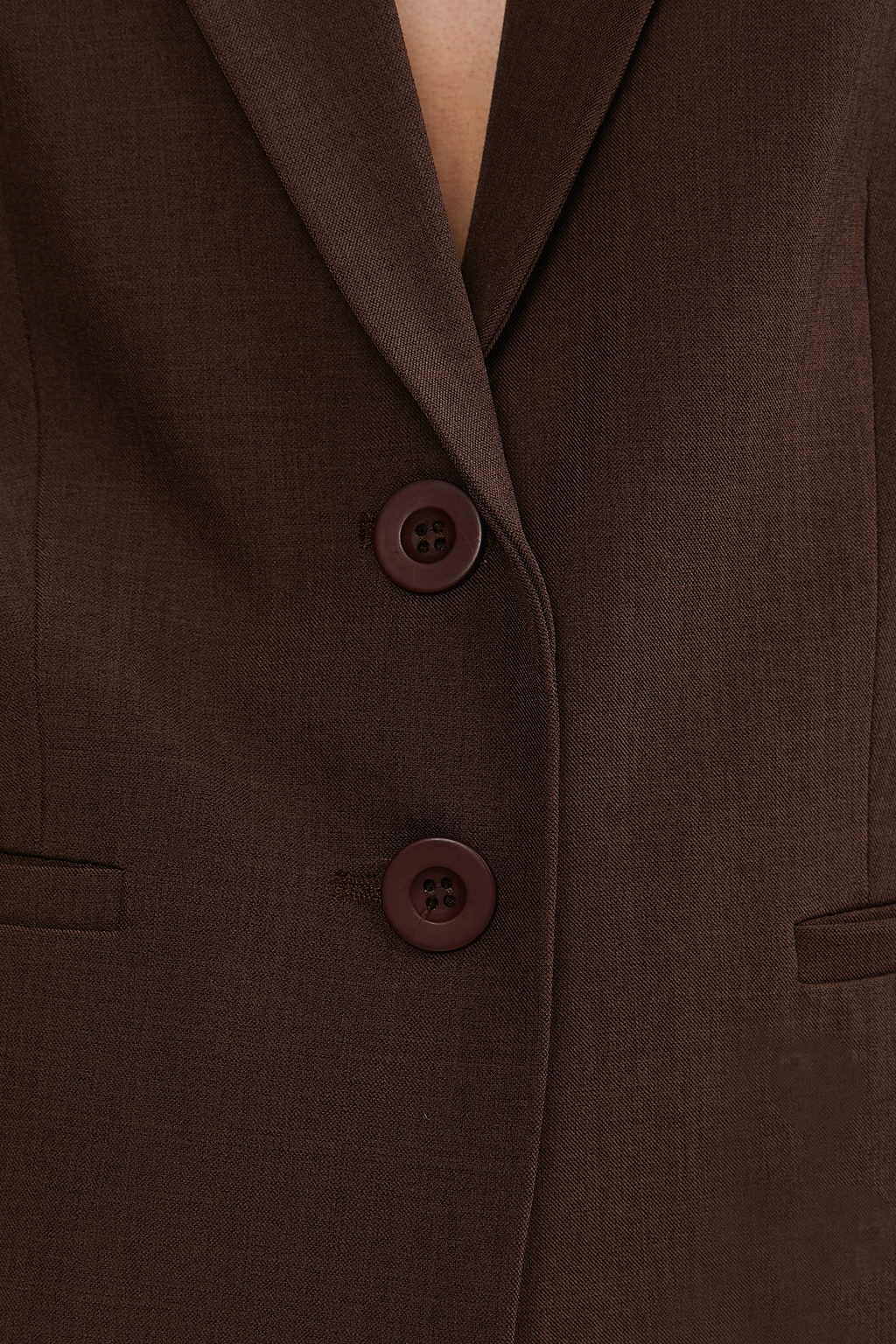 BLAZER CON BOLSILLOS FUNCIONALES MARRÓN - GALA