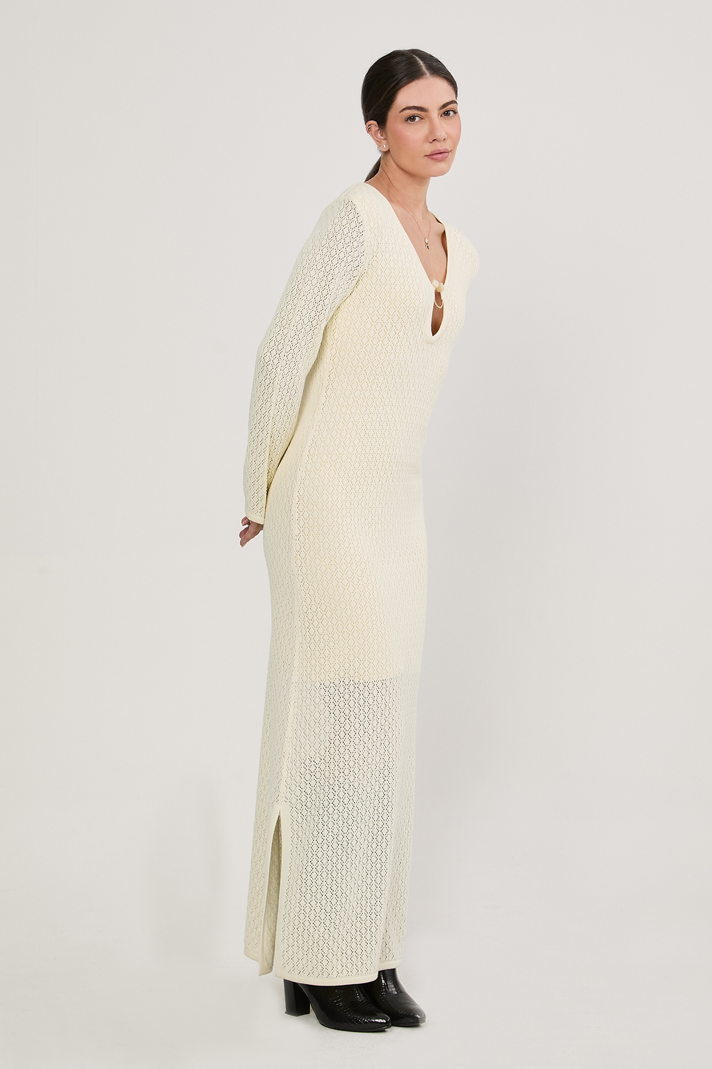 VESTIDO TEJIDO CON ESCOTE AMARILLO - BALI