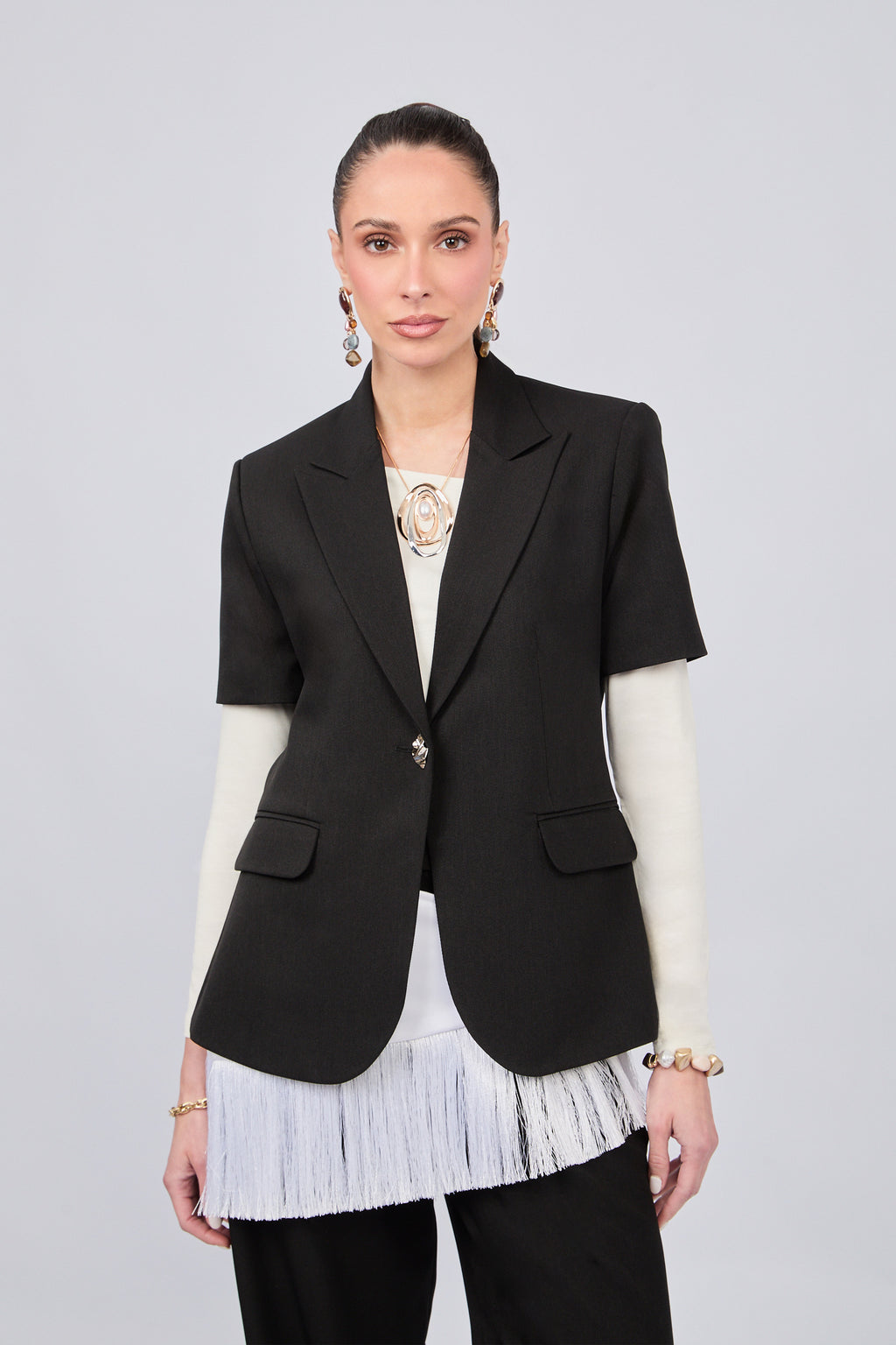 BLAZER MANGA CORTA CON CUELLO CLASICO NEGRO - ALFIL