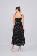 VESTIDO CON CORREA Y TIRAS REMOVIBLES CON BOLSILLOS NEGRO PUNTOS PERLA  - CAISSA