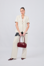 PANTALON SASTRERO DE PRETINA CRUZADA CON TIRANTES HUESO - ALFIL