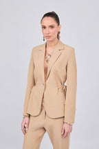 Sienna blazer with lapel and waist tie, beige.