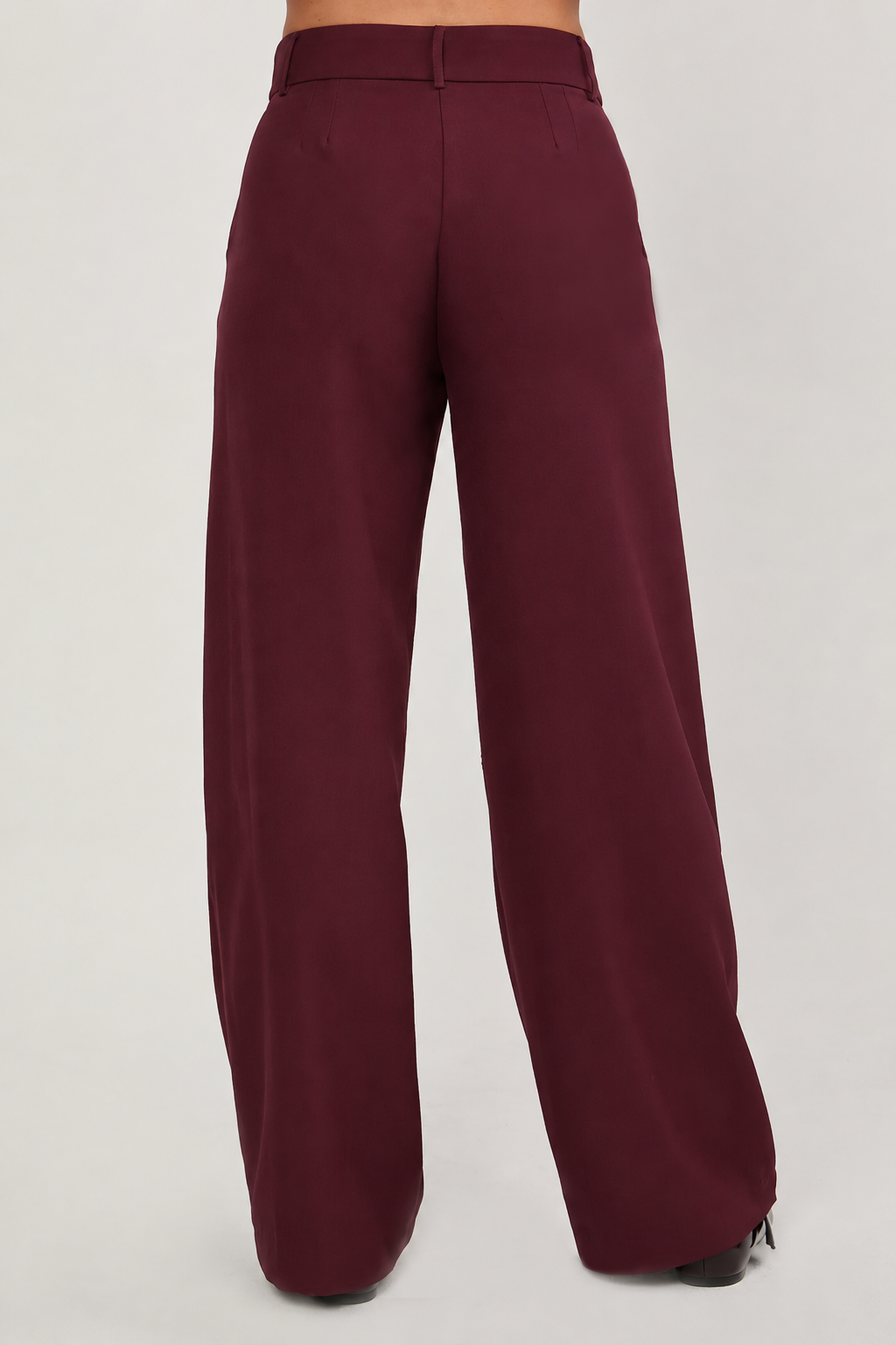 PANTALON SEMI PALAZZO CON BOLSILLOS LATERALES BURGUNDY - DHALIA