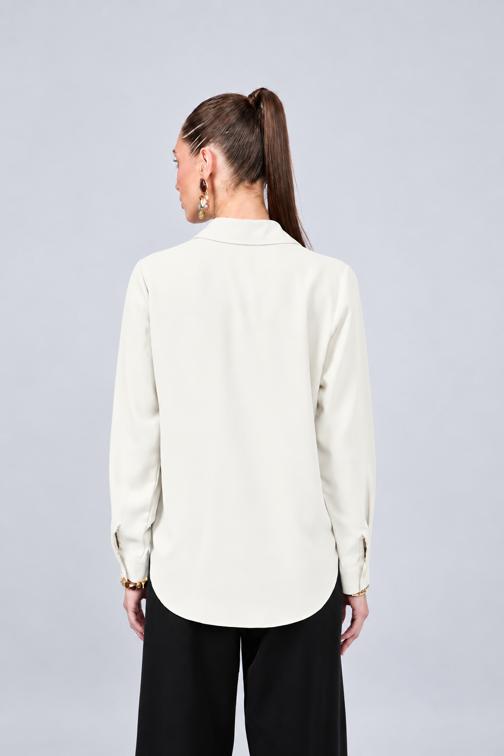 BLUSA MANGA LARGA CUELLO CAMISERO PERLA - PARIS
