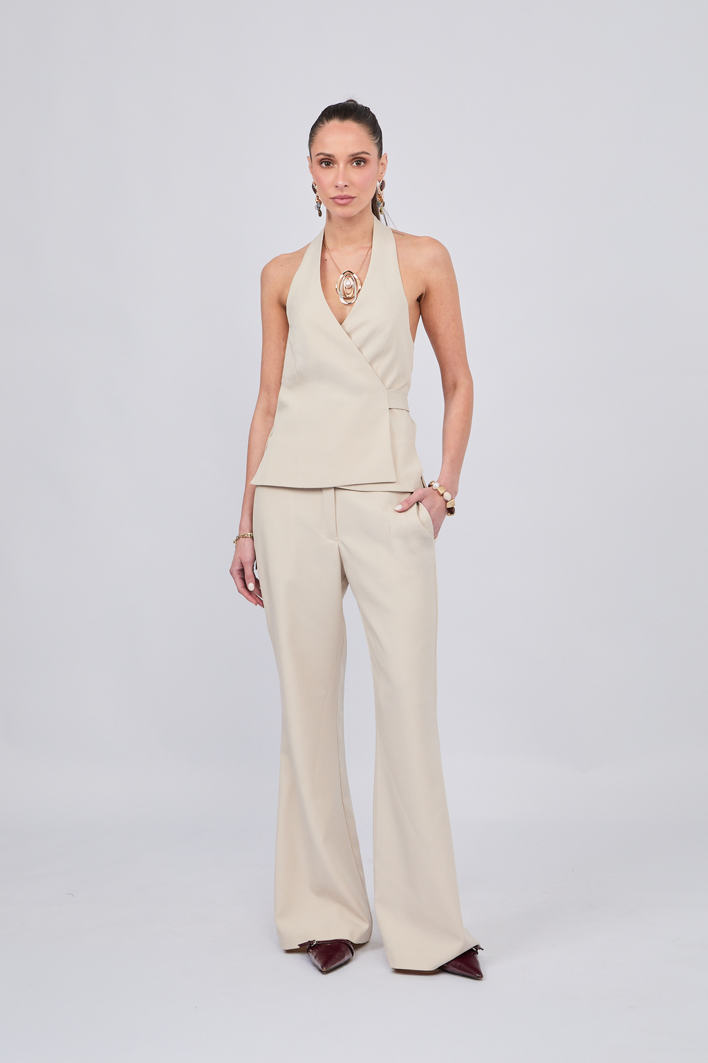 PANTALÓN FLARE SASTRE CON BOLSILLOS A LOS LATERALES BEIGE - ENROQUE
