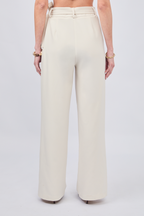 PANTALON SASTRERO DE PRETINA CRUZADA CON TIRANTES HUESO - ALFIL