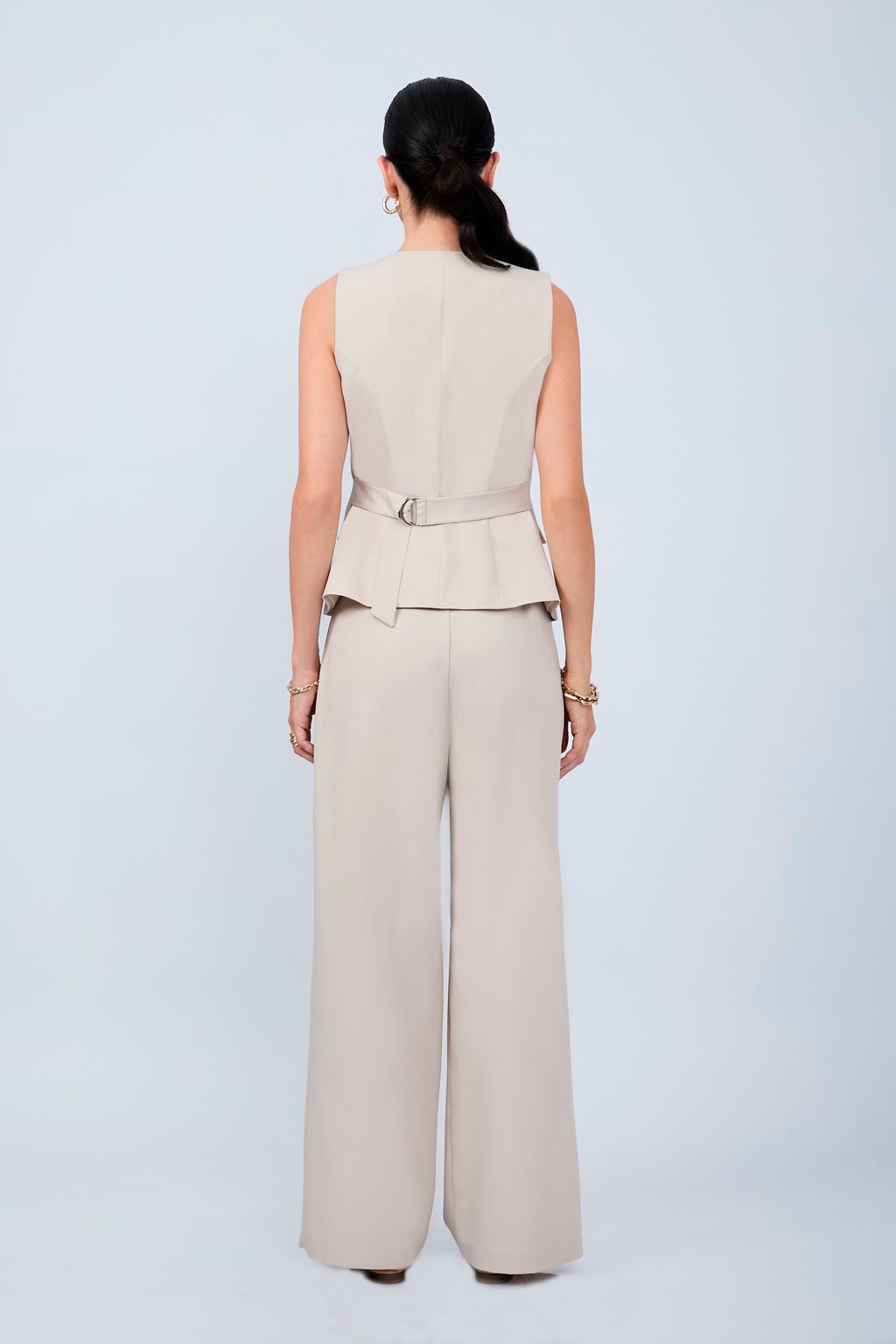 PANTALÓN SASTRERO CON LAZO Y PLIEGUES DELANTEROS BEIGE- MELISSA