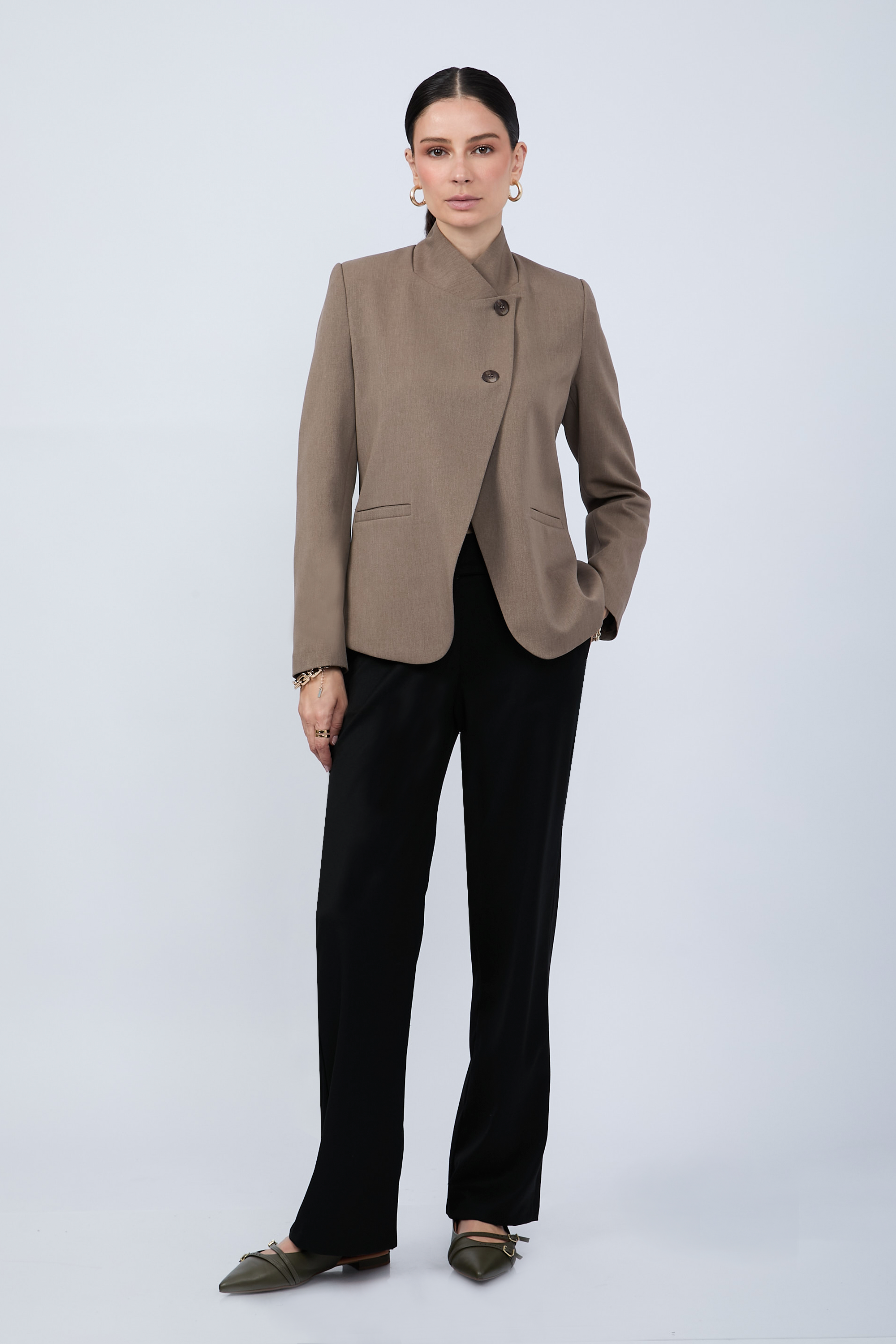 BLAZER ESTRUCTURADO CUELLO ALTO CRUZADO TOPO - CELINE