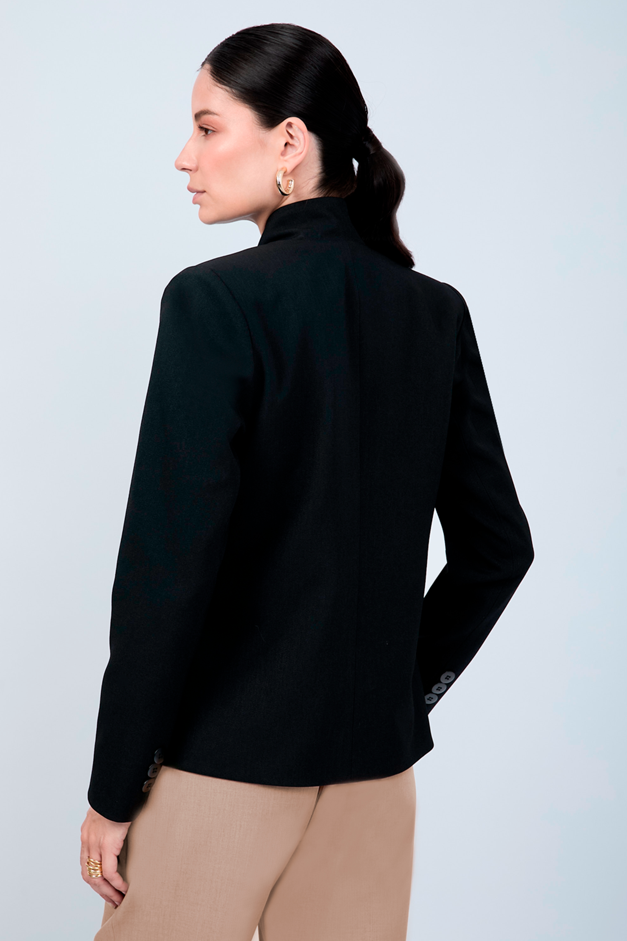 BLAZER ESTRUCTURADO CUELLO ALTO CRUZADO NEGRO - CELINE