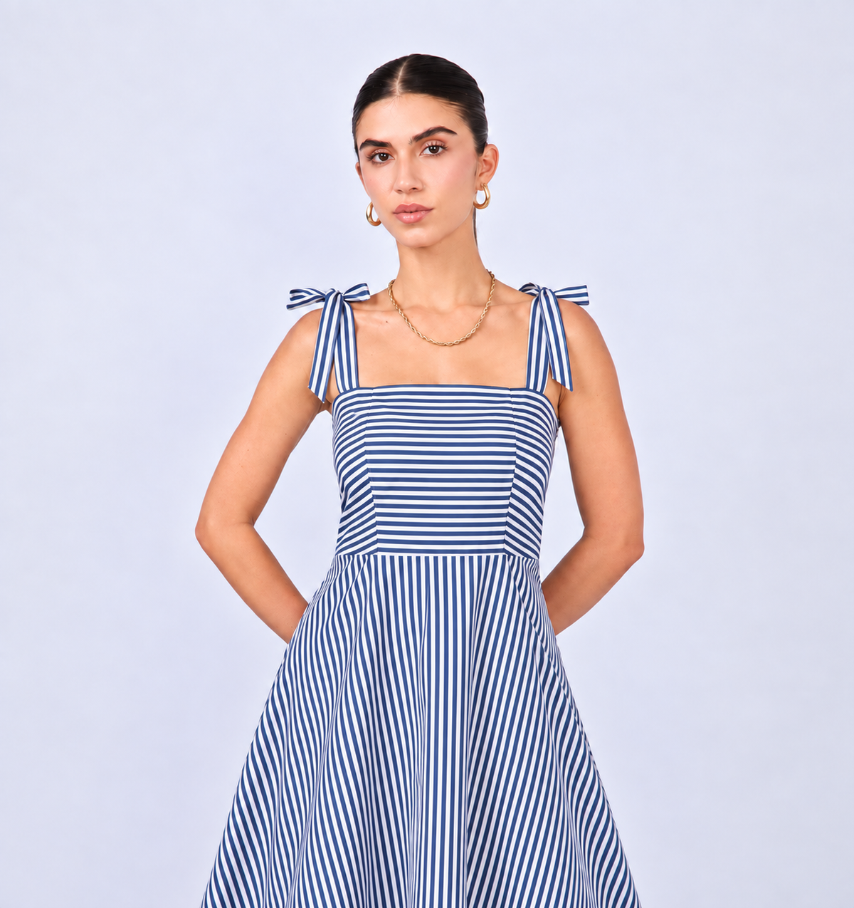 VESTIDO MIDI DE TIRAS DE POPELINA RAYAS MARINO– CORI