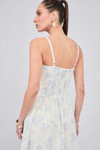 VESTIDO CON CORREA Y TIRAS REMOVIBLES CON BOLSILLOS LABRADO CELESTE - CAISSA