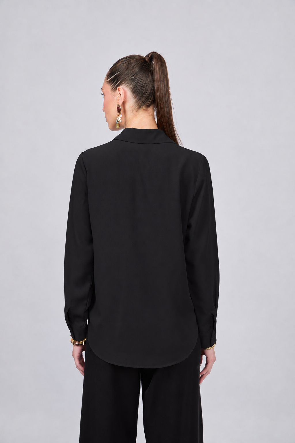 BLUSA MANGA LARGA CUELLO CAMISERO NEGRO - PARIS [PRE-VENTA]