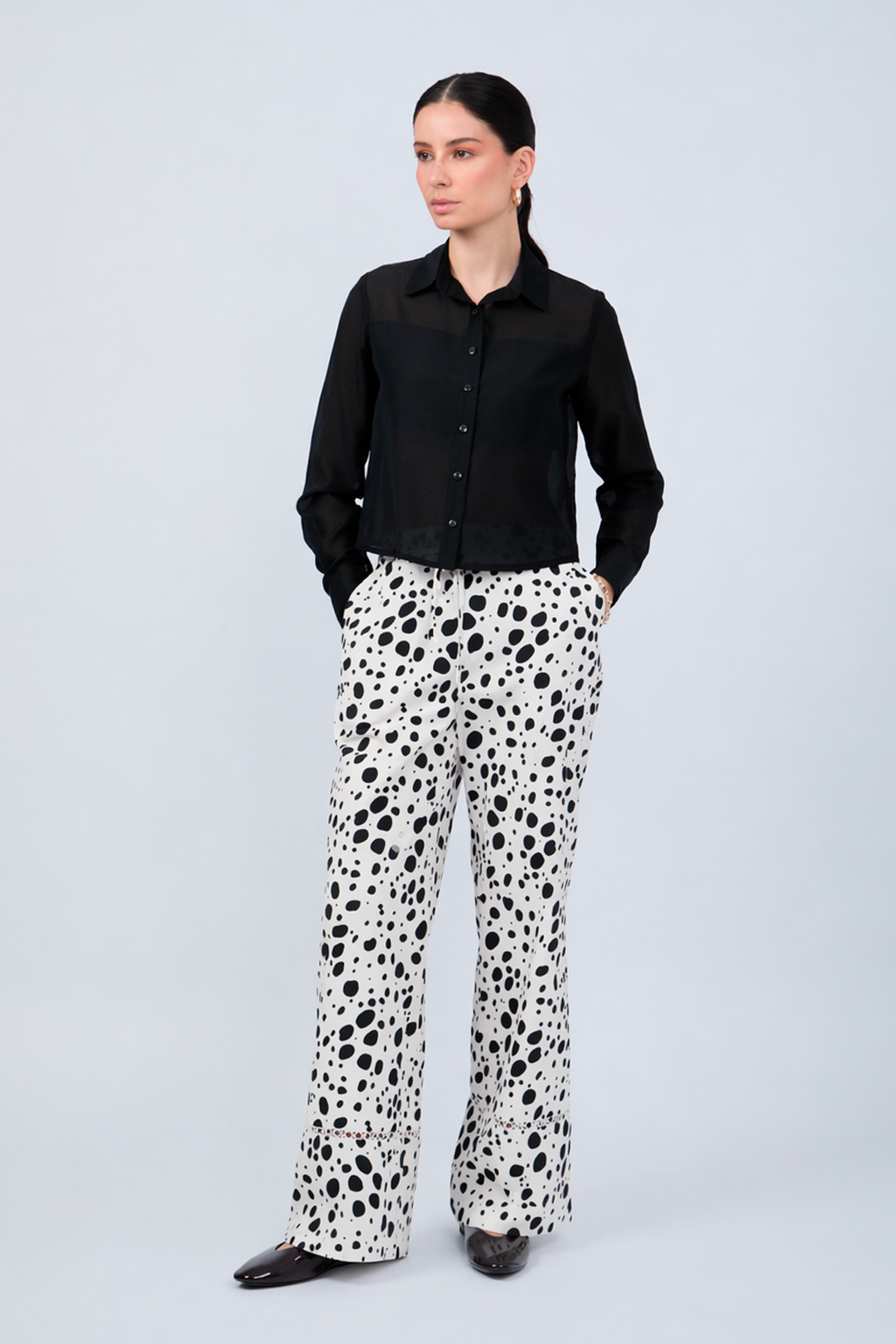 PANTALÓN PALAZZO DE ALGODÓN CON PRINT VACA NEGRA - ALBINA