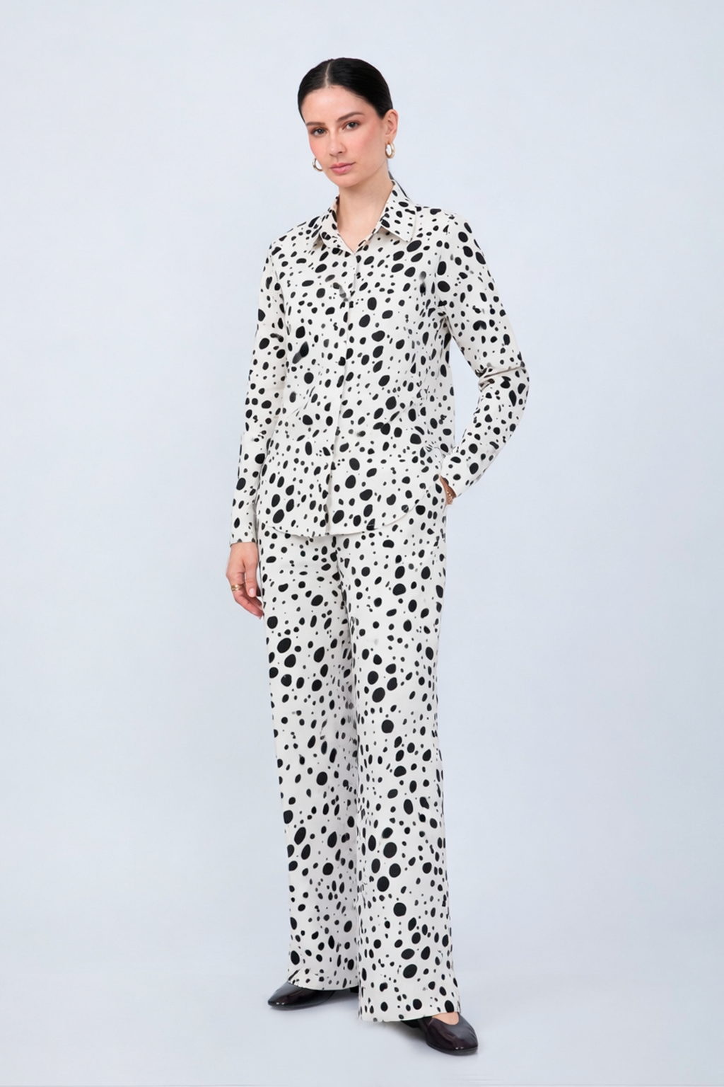 PANTALÓN PALAZZO DE ALGODÓN CON PRINT VACA NEGRA - ALBINA