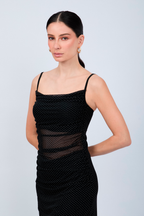 VESTIDO LARGO DE TIRAS CON DRAPEADO NEGRO PUNTOS PERLA - LEAH