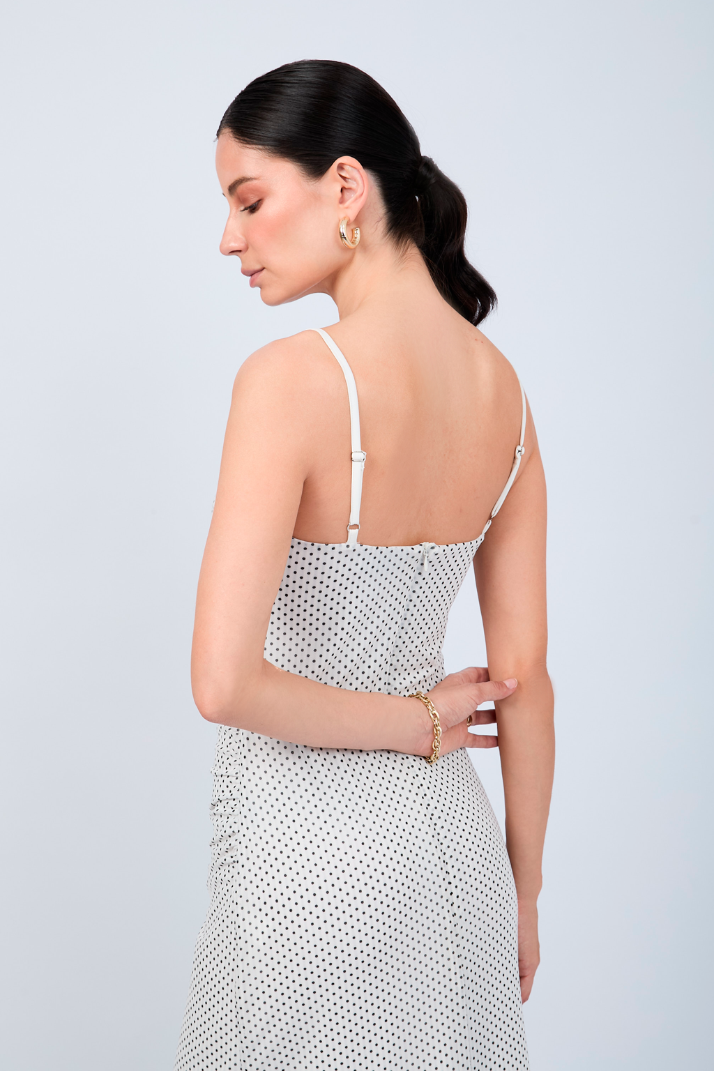 VESTIDO LARGO DE TIRAS CON DRAPEADO PERLA PUNTOS NEGRO - LEAH
