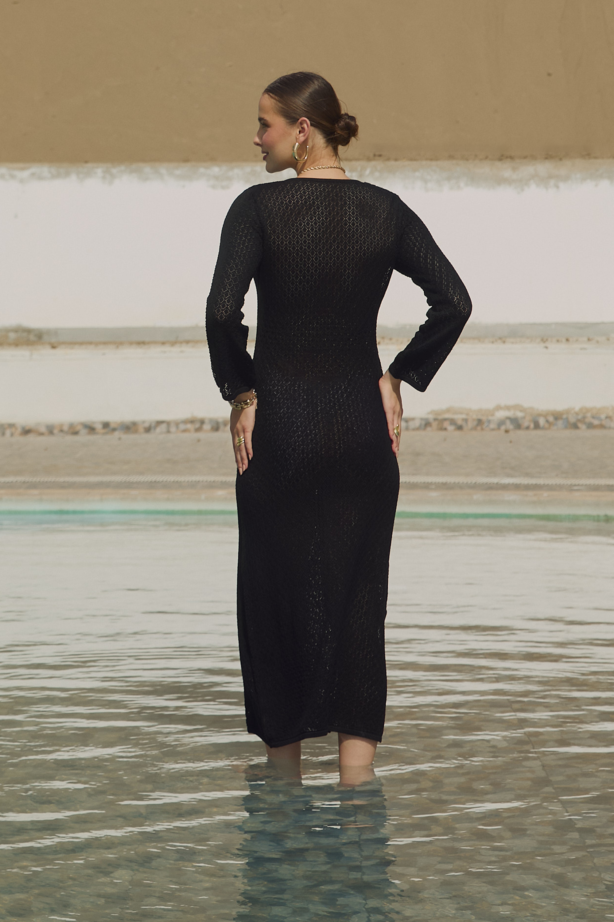 VESTIDO TEJIDO CON ESCOTE - BALI
