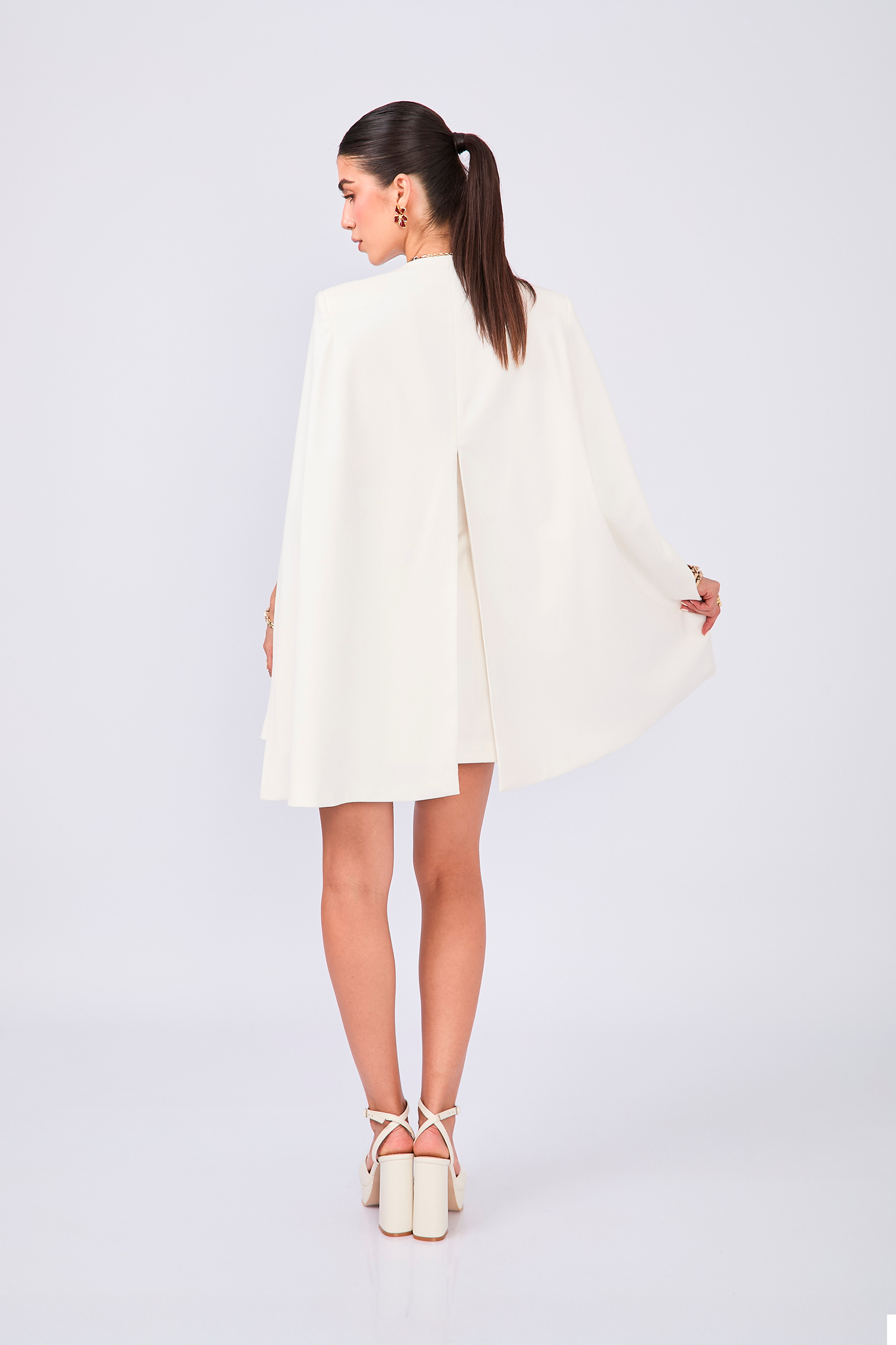 VESTIDO BLAZER CAPA PERLA - BRUNA