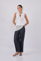 TOP BÁSICO CON BOTONES FRONTALES DE ALGODÓN PIMA PERLA - ISIDRA