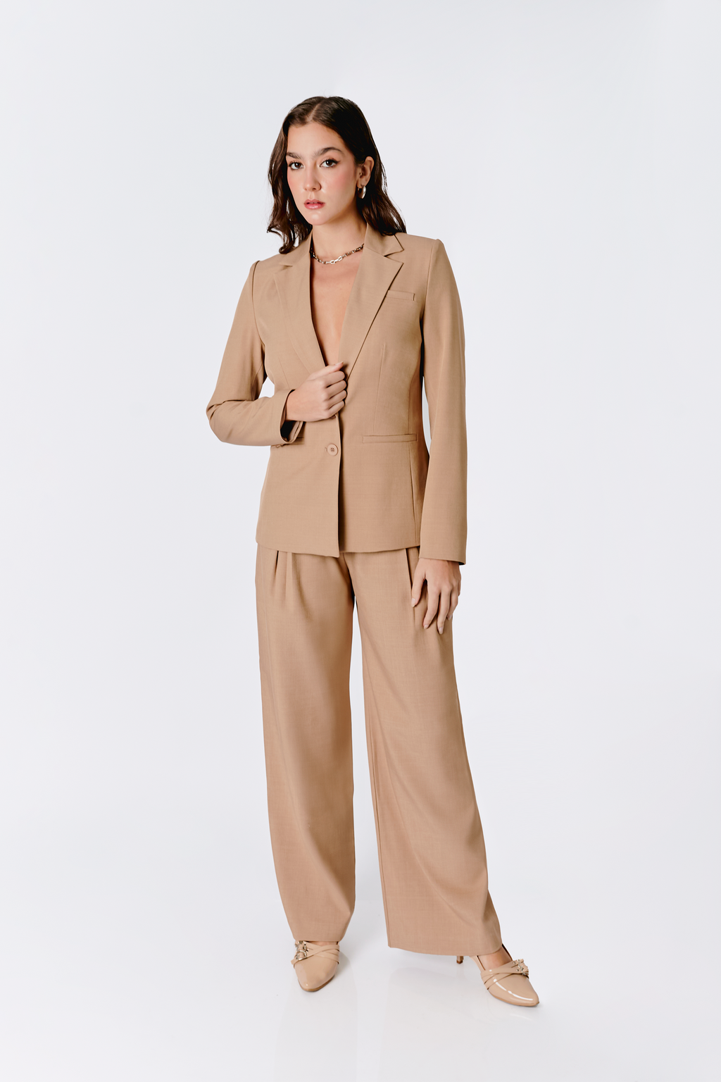 PANTALÓN SASTRE MERCEDES CAMEL