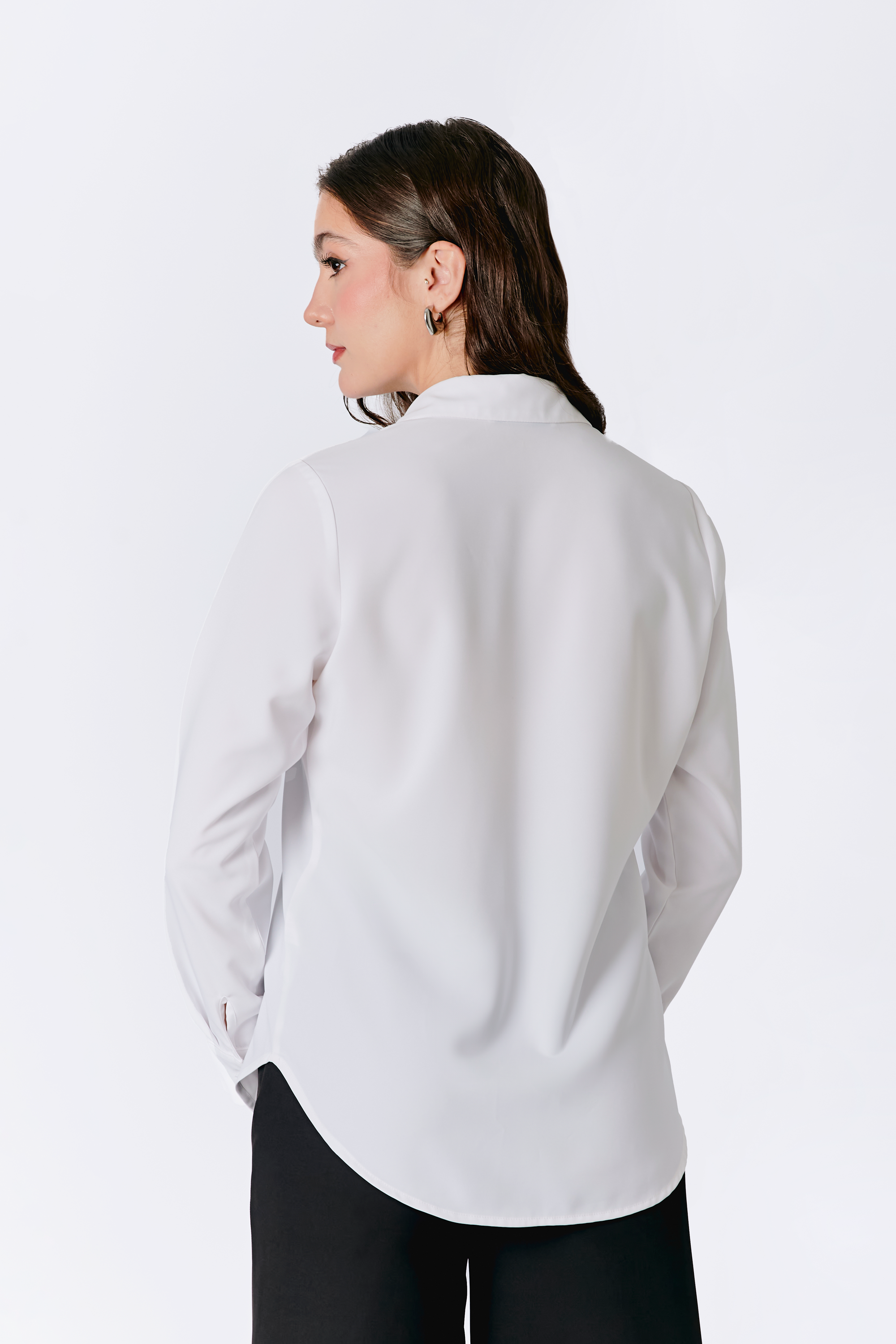 BLUSA MANGA LARGA CON BOTONES PERLA - LORENA