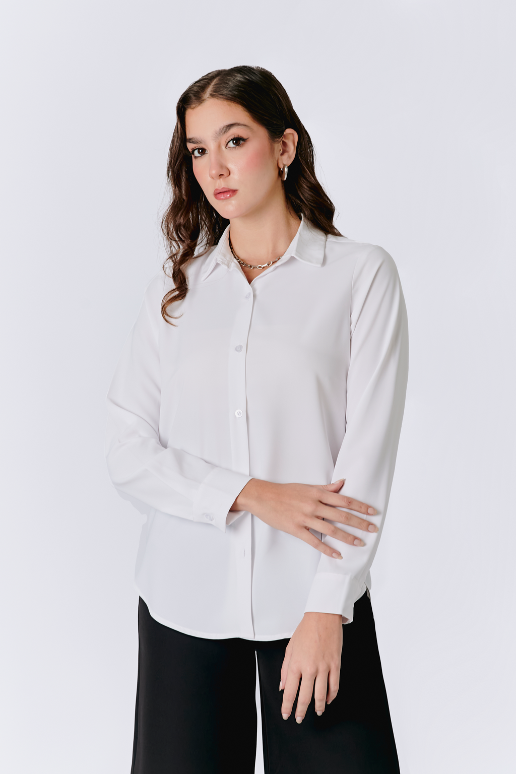 BLUSA MANGA LARGA CON BOTONES PERLA - LORENA