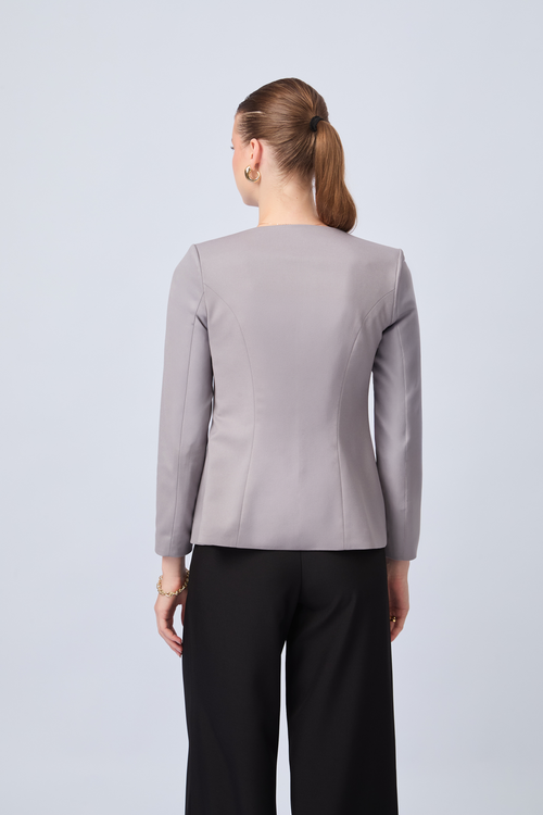 BLAZER CON ESCOTE V PLOMO  - CAMELIA