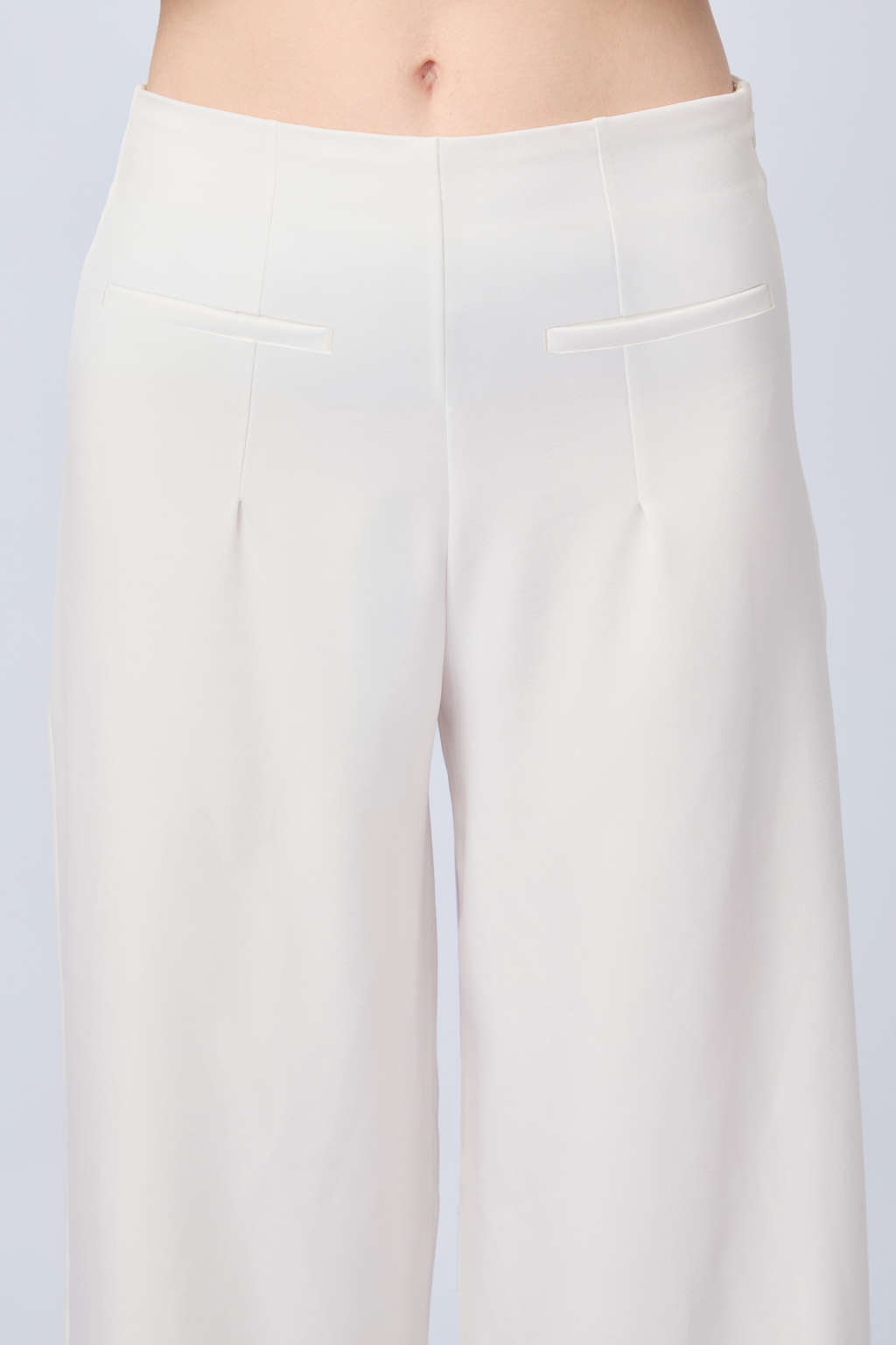 PANTALÓN SASTRERO A LA CINTURA PERLA - MISHKY