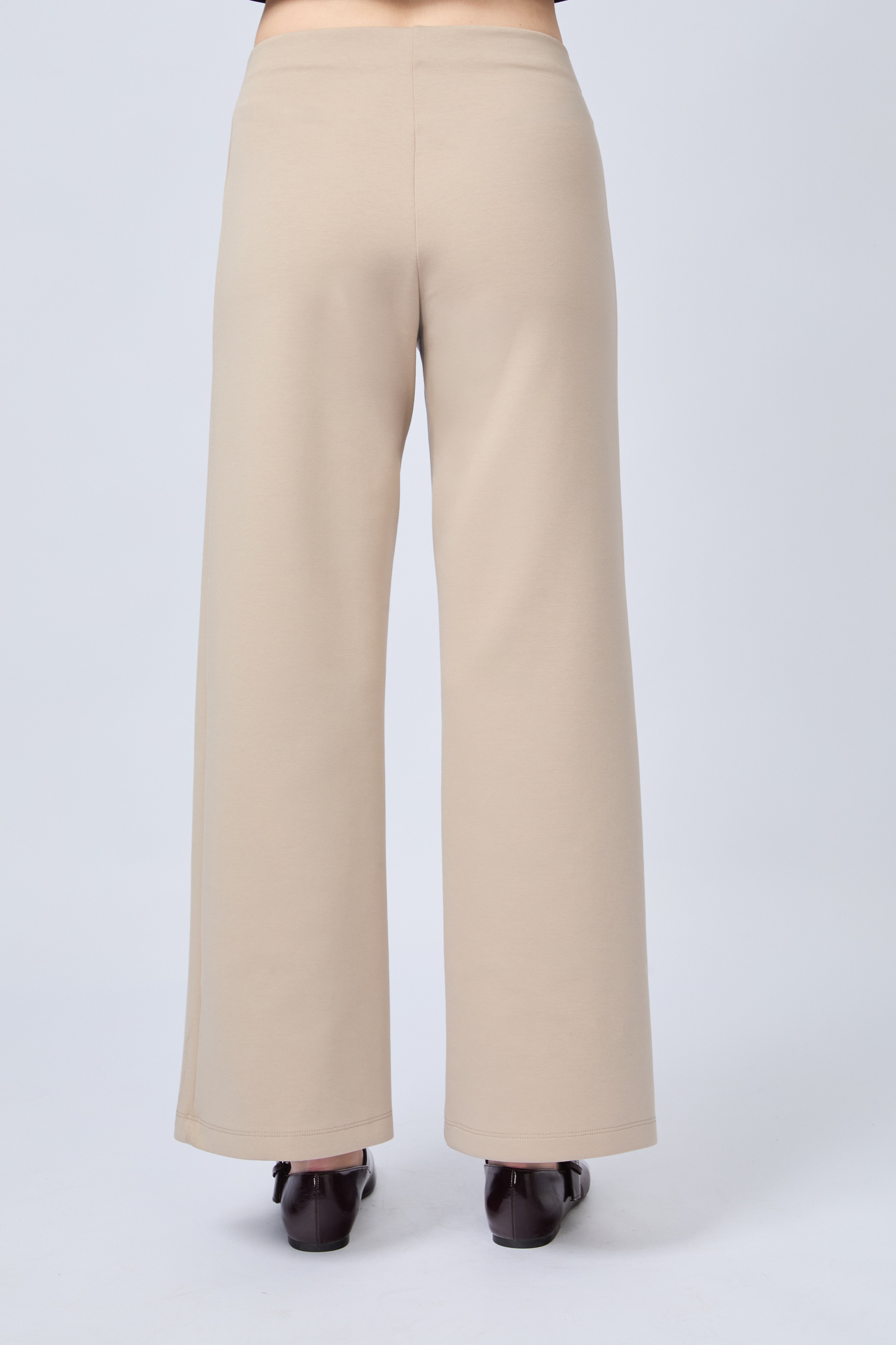 PANTALÓN DE TIRO ALTO CON PRETINA ELASTICADA BEIGE - ELOISE