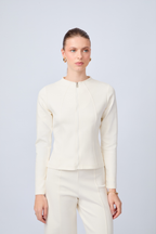 POLERA CORTE PRINCESA CON DETALLE DE TIRAS TRASERAS PERLA - ELOISE