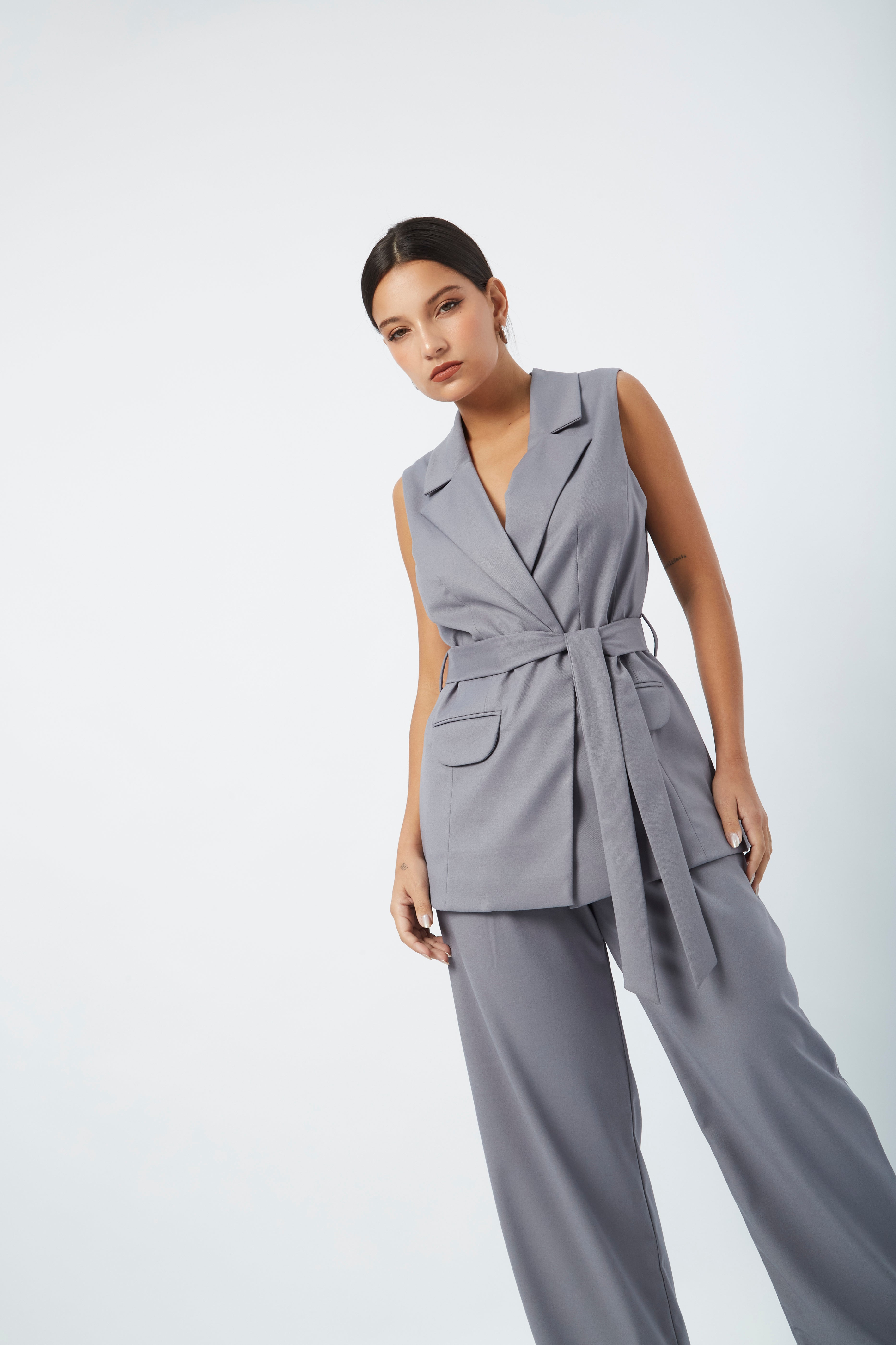 Chaleco Sastrero con Lazo - Paula