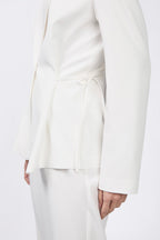 Blazer con solapa y amarre cintura perla - Sienna