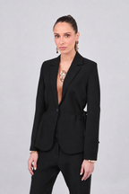 BLAZER CON SOLAPA Y LAZOS LATERALES NEGRO- SIENNA