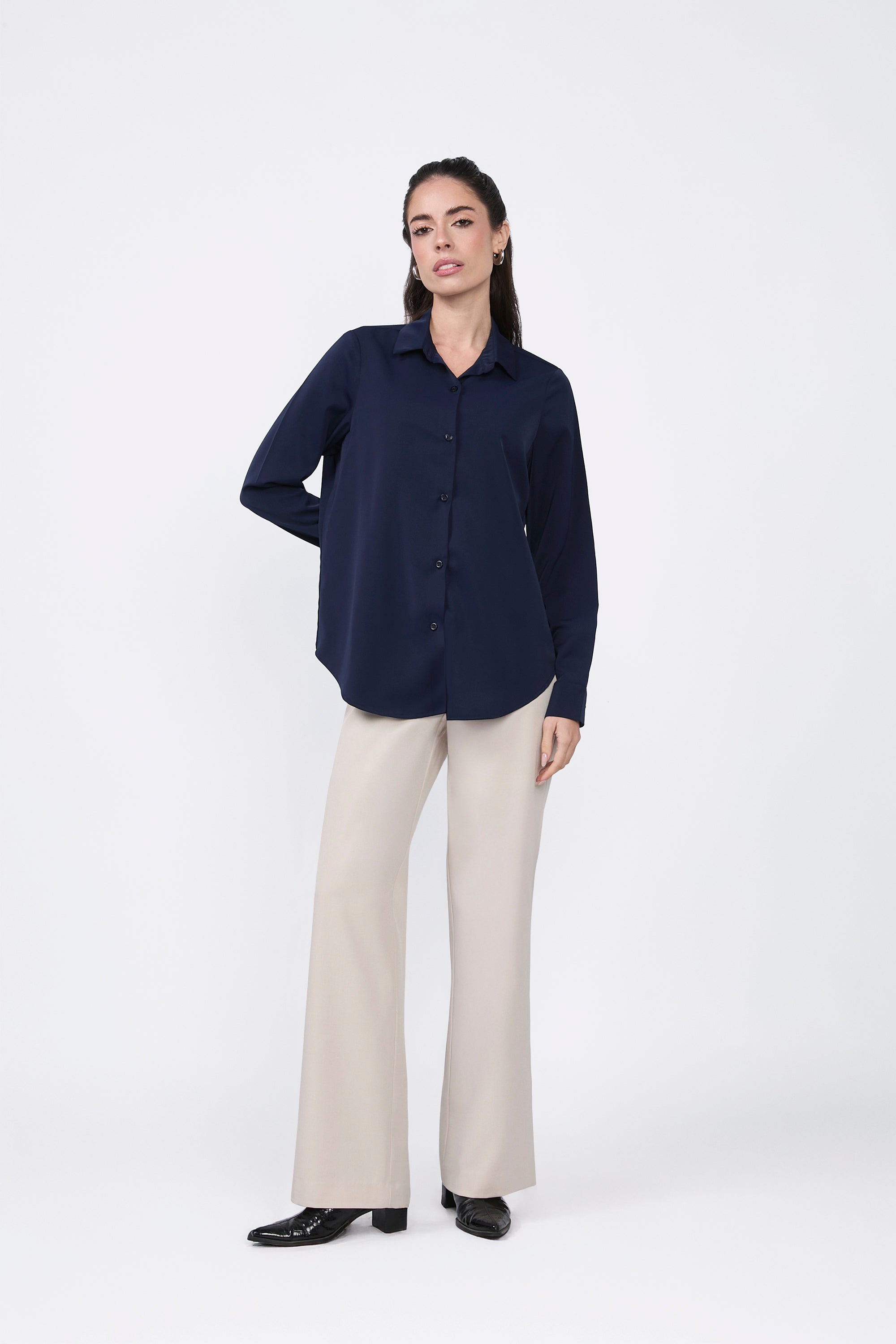 BLUSA MANGA LARGA CON BOTONES MARINO - LORENA