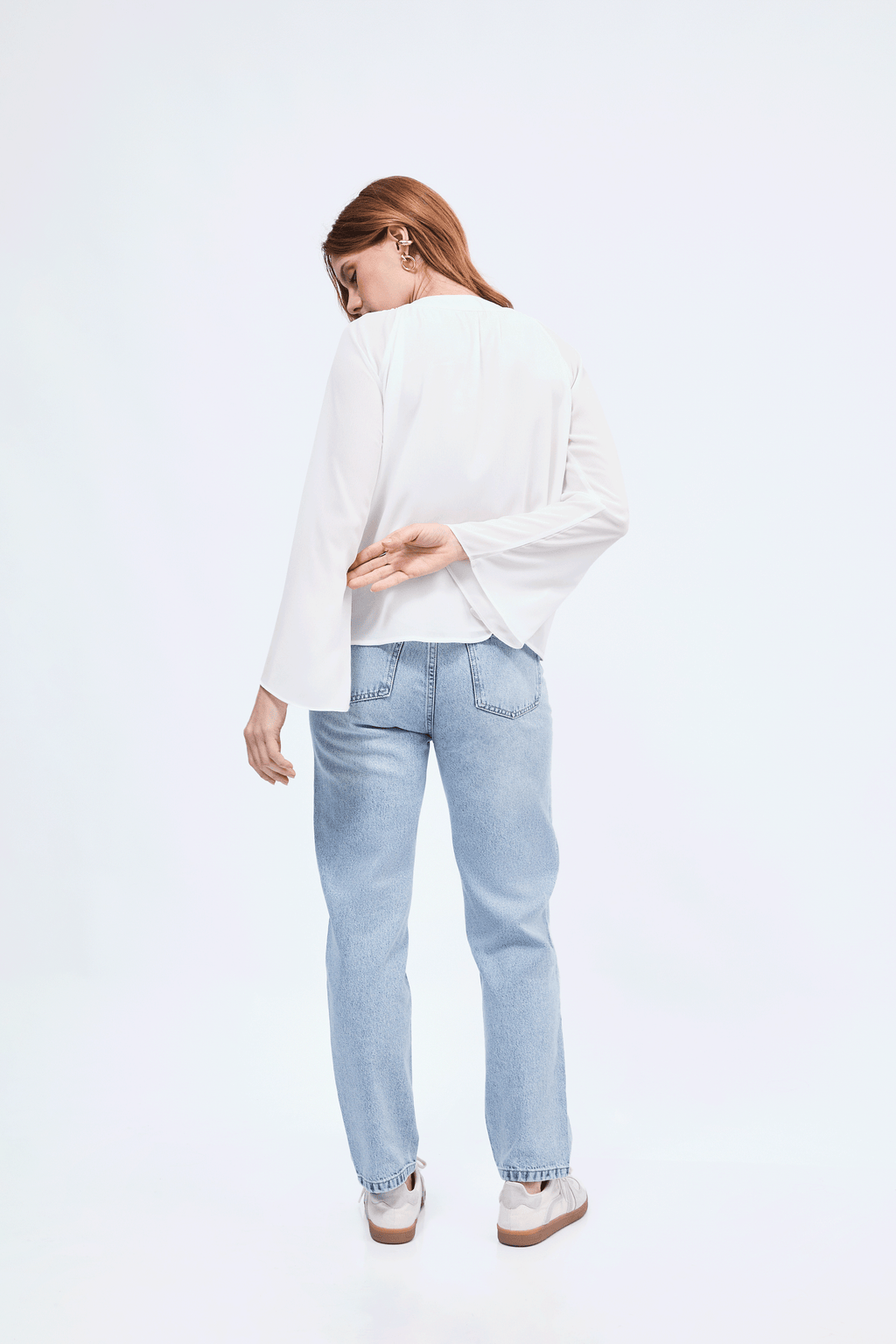 Blusa cuello V con lazo para amarrar perla - Alice