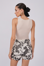 SHORT DE DRILL A LA CINTURA PRINT COW  - KÄJUN