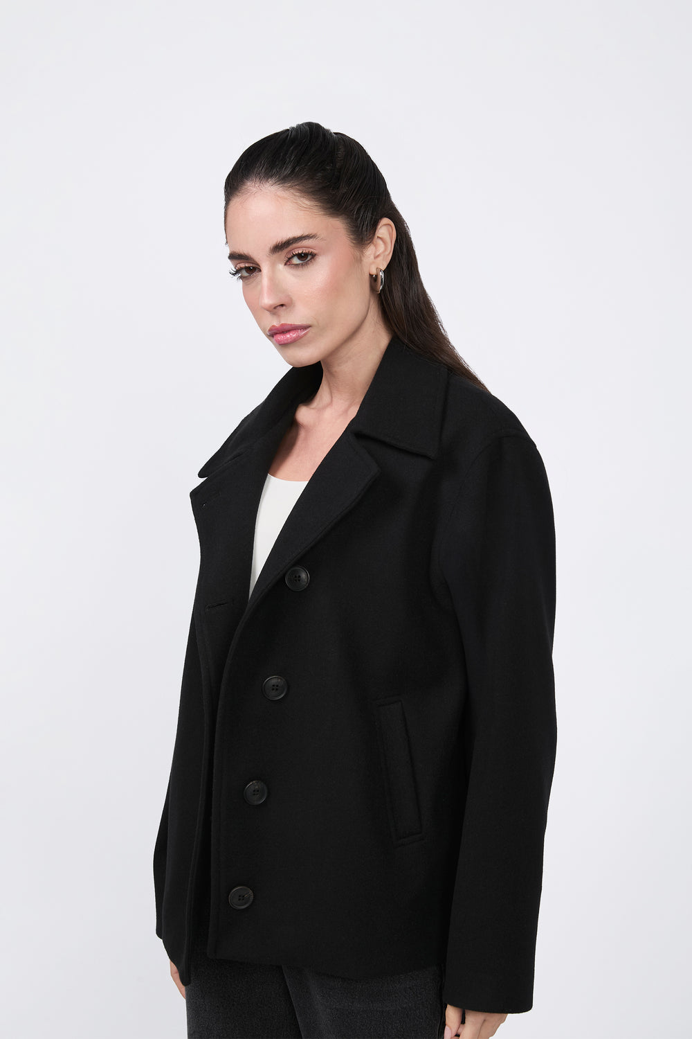Casaca semi-oversize con bolsillos laterales negro - Kenia